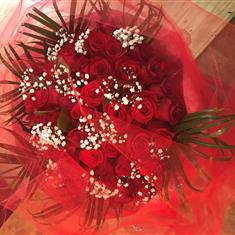  romantic red roses 